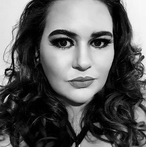 Meet your Posher, Kayleigh